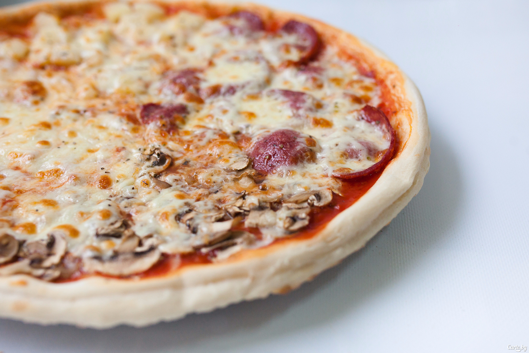 Низкокалорийная пицца с грибами